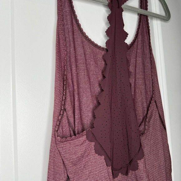 Lululemon Burgundy Heathered Striped Racerback Tank Top Scalloped Trim - Picture 5 of 5